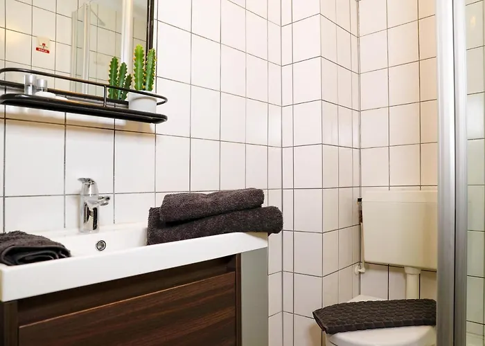 فندق مبيت وإفطار Bie Janssen 3*