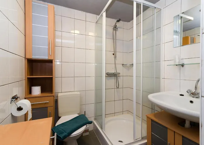 Bie Janssen فندق مبيت وإفطار 3*