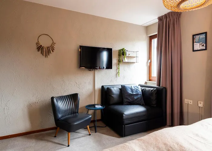 Bie Janssen Элслоо